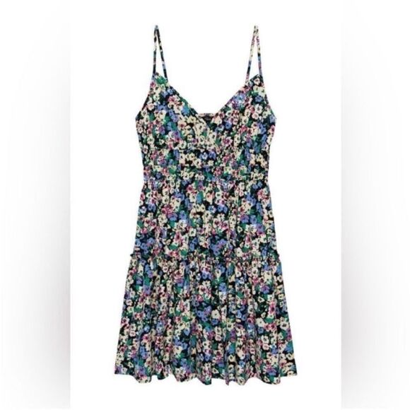 Rails NWT Carmen Wildflower Meadow Floral Dress
Mini Size XS - Picture 8 of 12